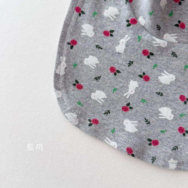 Fake Polar (Detachable Turtleneck)