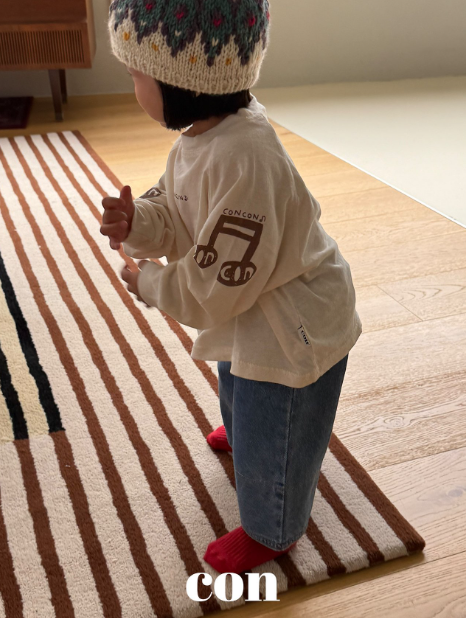 [CON] Music Note Sweatshirt