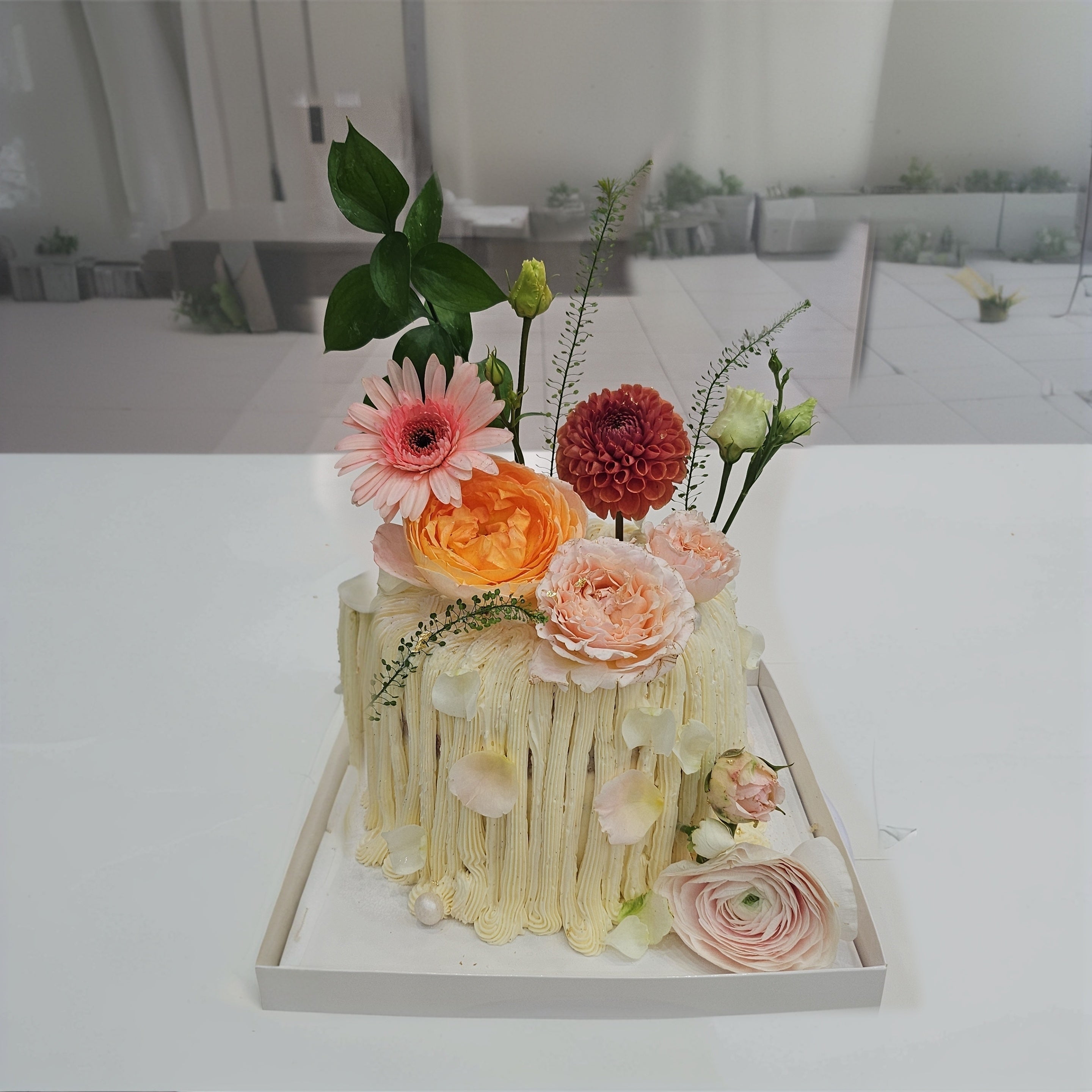 Fresh Flower Cake Decorating Workshop